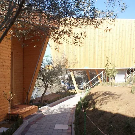Agritourism Huqi Hotel